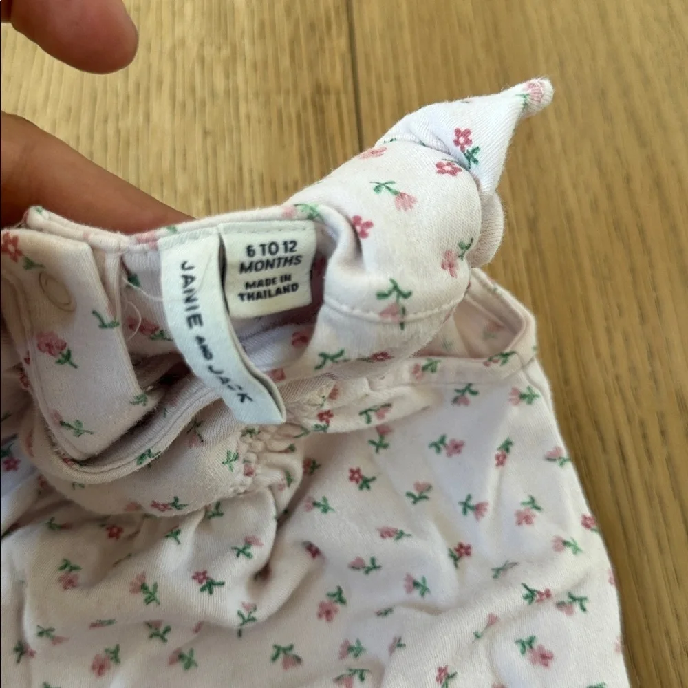 Janie and Jack Floral romper - White and Pink 6/12m
